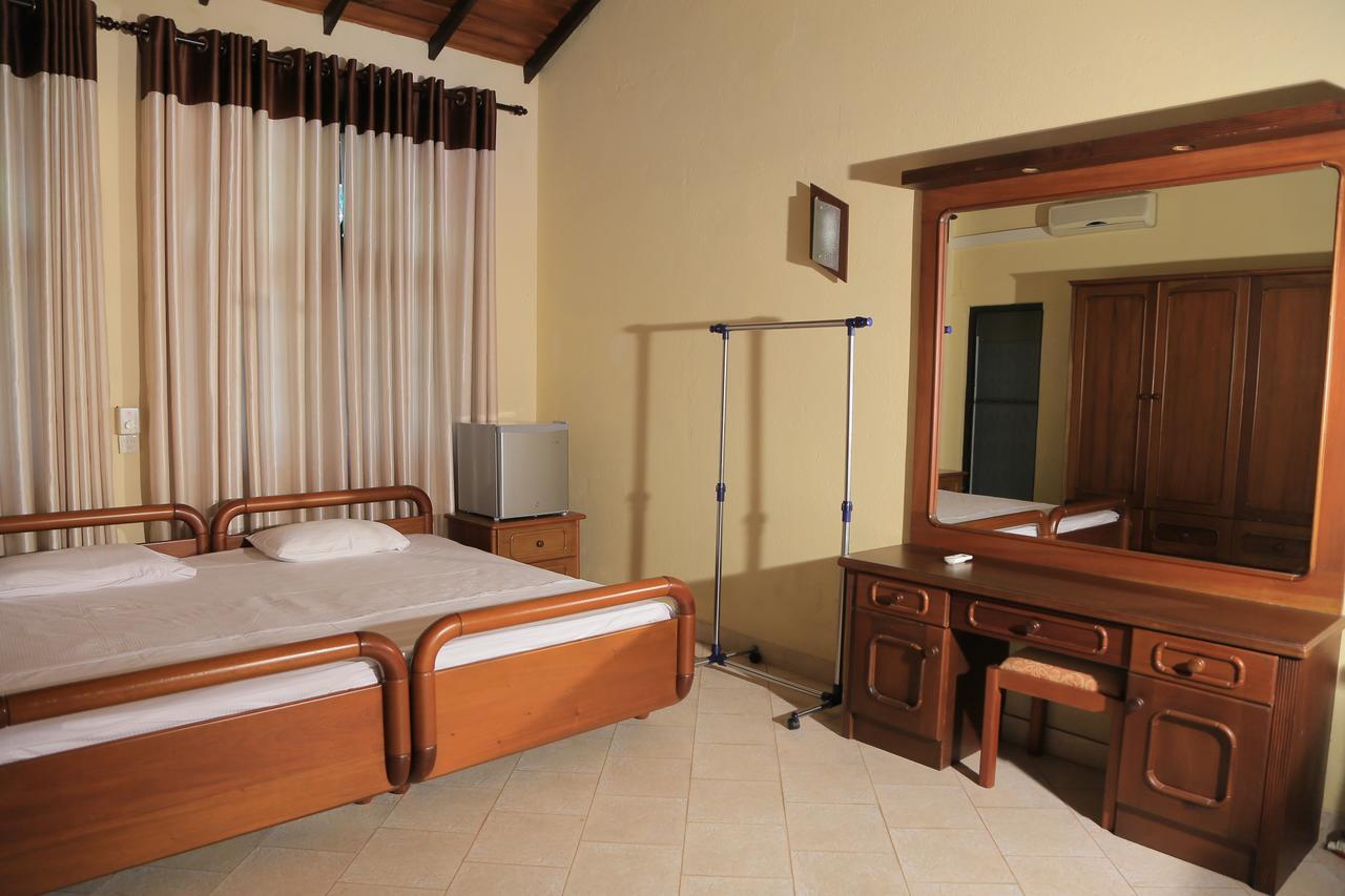 Tropical Villas Negombo Exterior foto