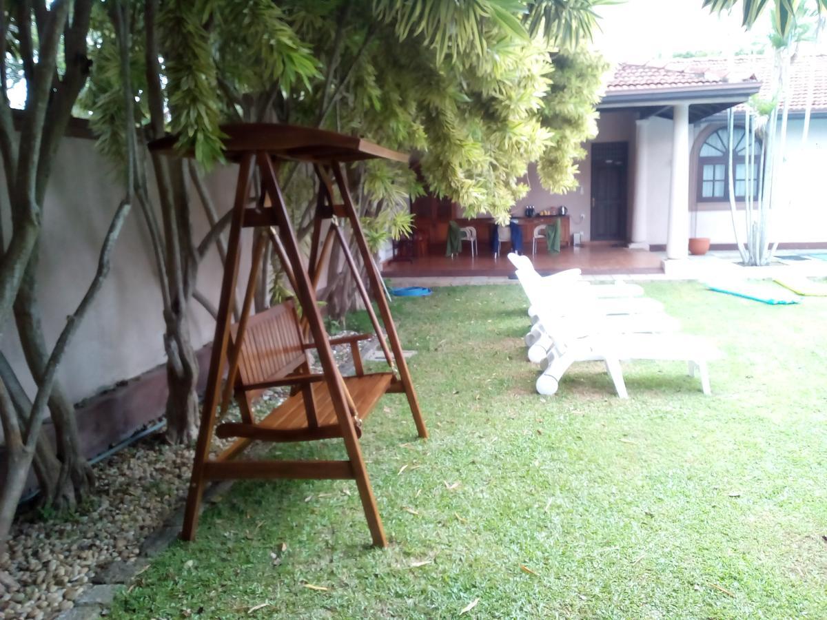 Tropical Villas Negombo Exterior foto