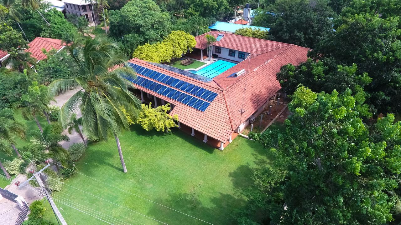 Tropical Villas Negombo Exterior foto