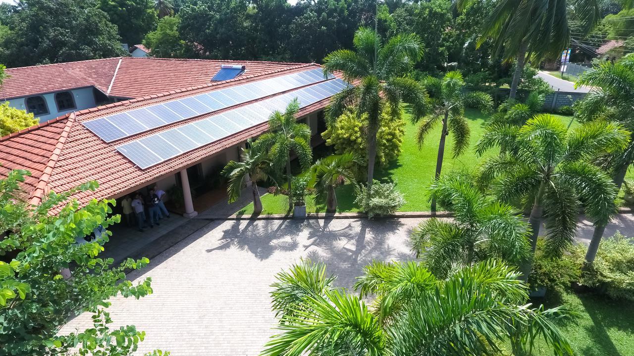 Tropical Villas Negombo Exterior foto