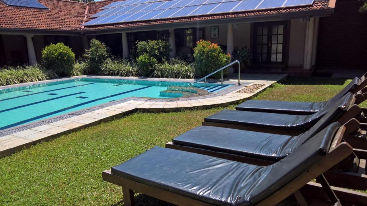 Tropical Villas Negombo Exterior foto