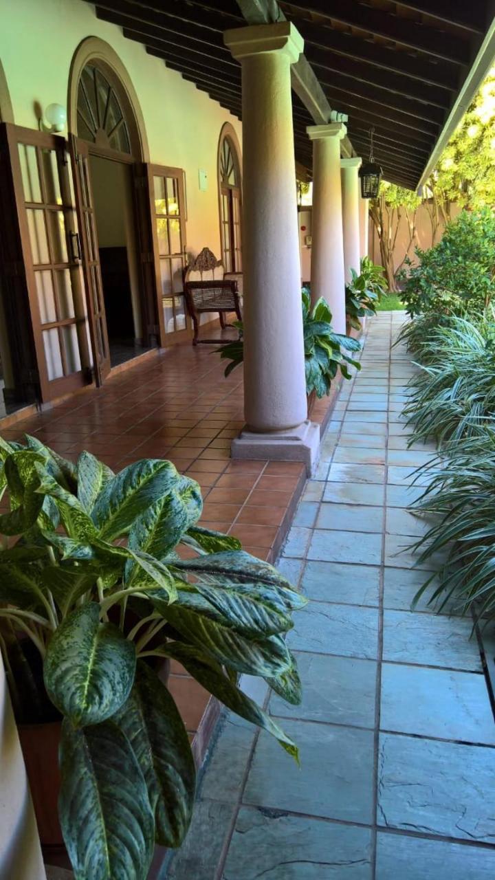 Tropical Villas Negombo Exterior foto