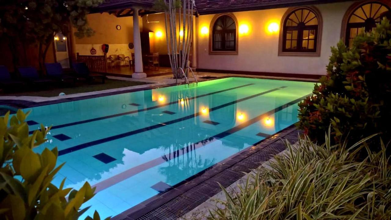 Tropical Villas Negombo Exterior foto